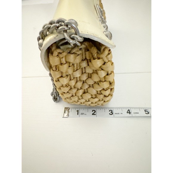 Michael Kors Patent Leather Santorini Shoulder Bag Flap Woven Corn Husk Handbag - Picture 9 of 13